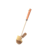 Brosse-toilette-Bois-Double-Tete-Couleur-beige-marron-Fond-Blanc-lepetitcoindesign.com