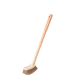 Brosse-toilette-Bois-Naturel-Couleur-beige-marron-Fond-Blanc-lepetitcoindesign.com