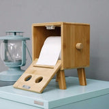 Porte-Rouleau-Papier-Toilette-Bois-Design-Scandivave-couleur-Marron-clair-Presentation-3-lepetitcoindesign.com