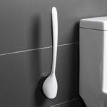 Brosse-wc-courbée-en-silicone-avec-support-couleur-blanc-gris-presentation-lepetitcoindesign.com