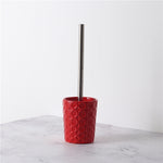 Balai-Brosse-WC-Design-Terre-de-Relief-Céramique-couleur-Rouge-présentation-lepetitcoindesign.com
